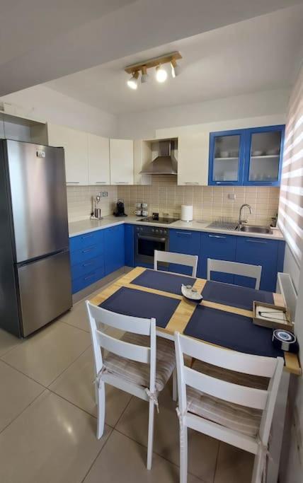Simply Meraki Gytheian Apt With Panoramic Sea View Gythio Exterior photo
